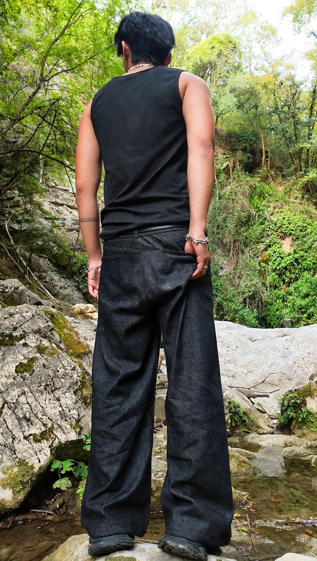 JEANS ANANTA RUBINO * BLACK WITH IMPERIAL PORPORA EMBROIDERY [red edition]