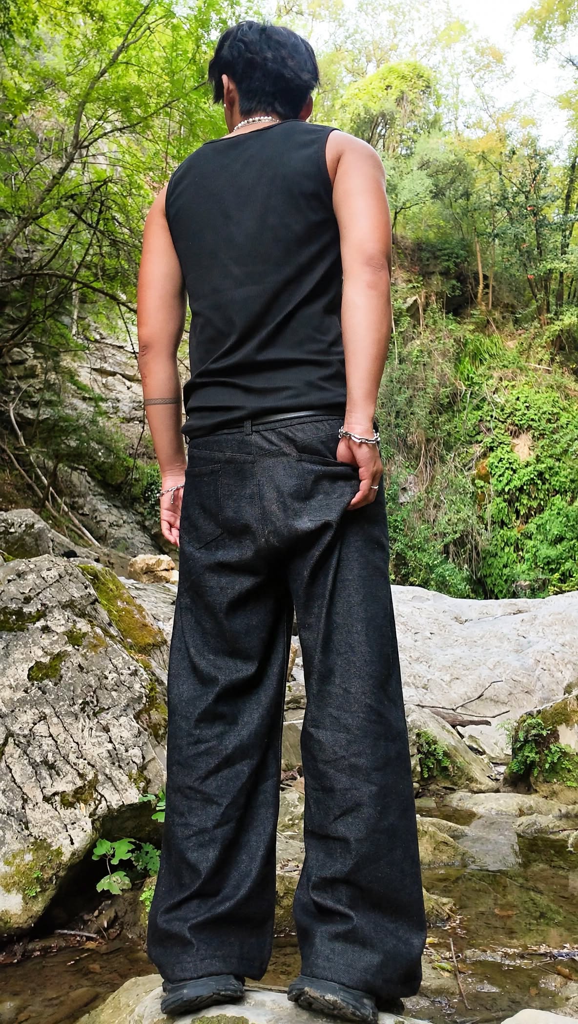 JEANS ANANTA RUBINO * BLACK WITH IMPERIAL PORPORA EMBROIDERY [lime edition]
