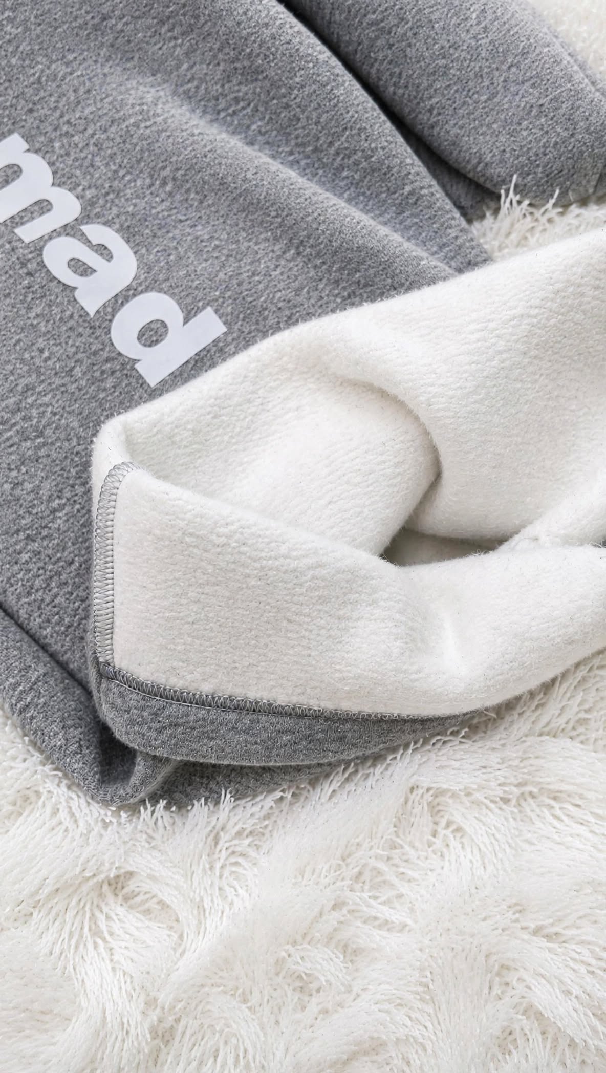 UNMATTA SWEATPANT * GREY WITH WHITE PRINT