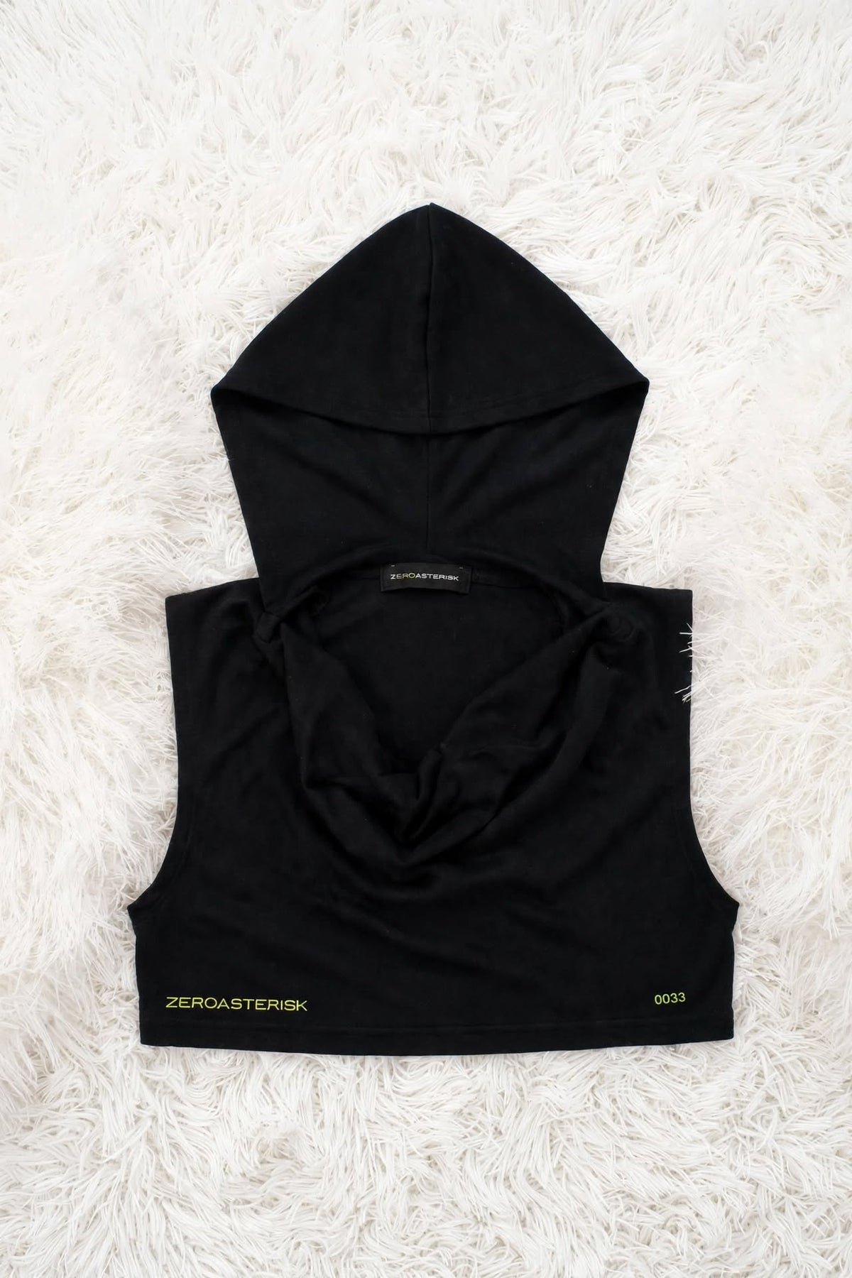 ANJALI CROP HOOD  * BLACK