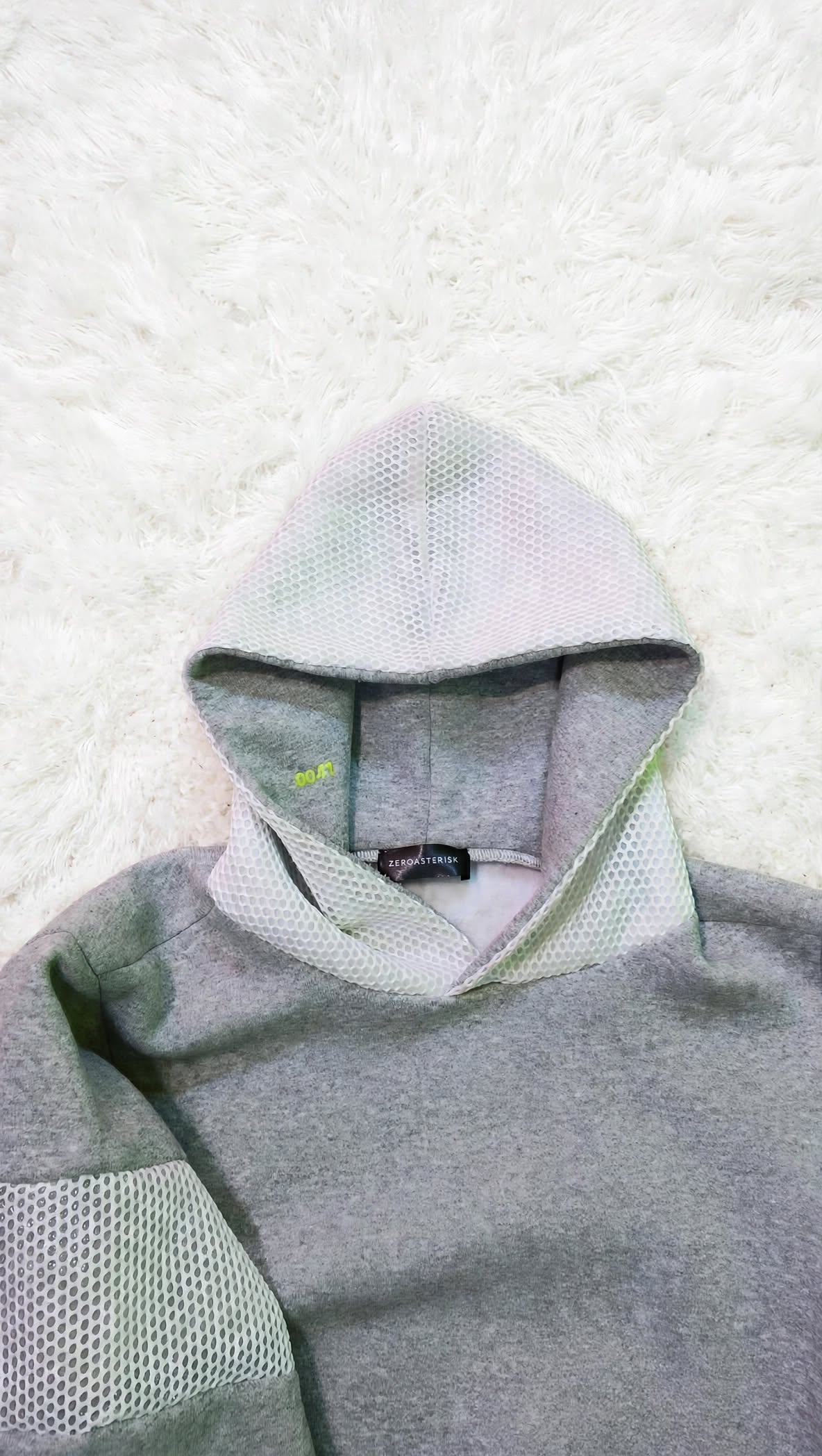 NIRMOKA HOODIE * GREY WITH TRANSPARENT SCALE INSERTS